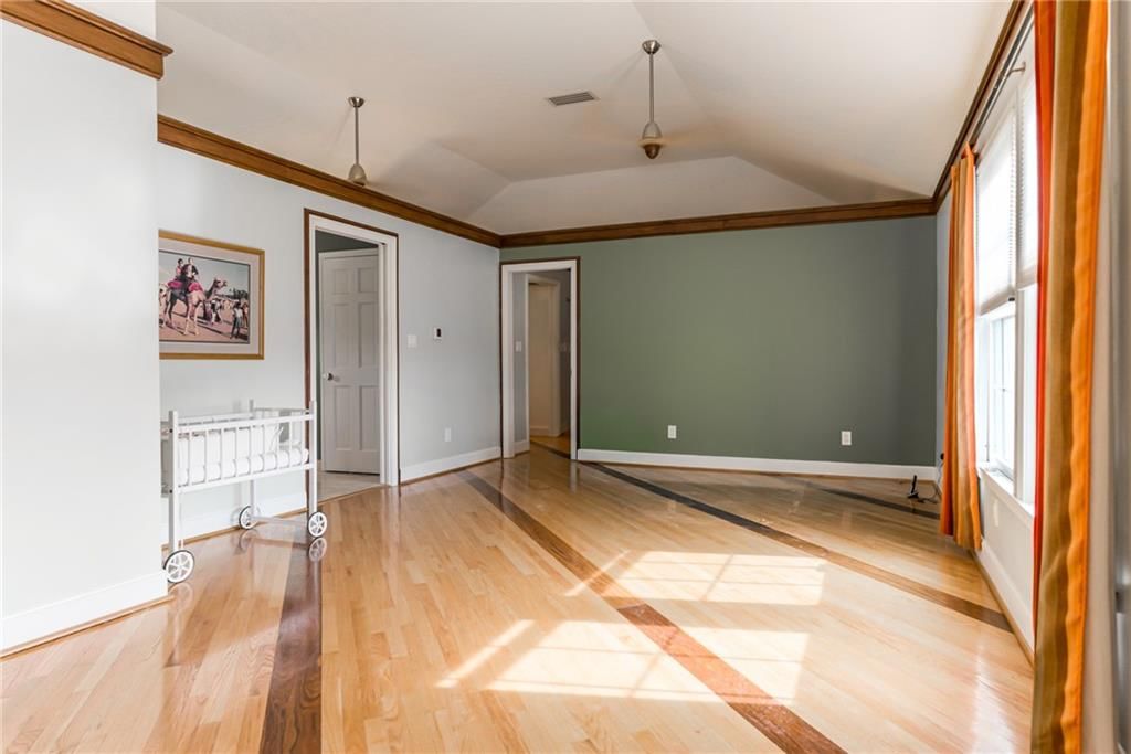 5709 W 164 Street — photo 33