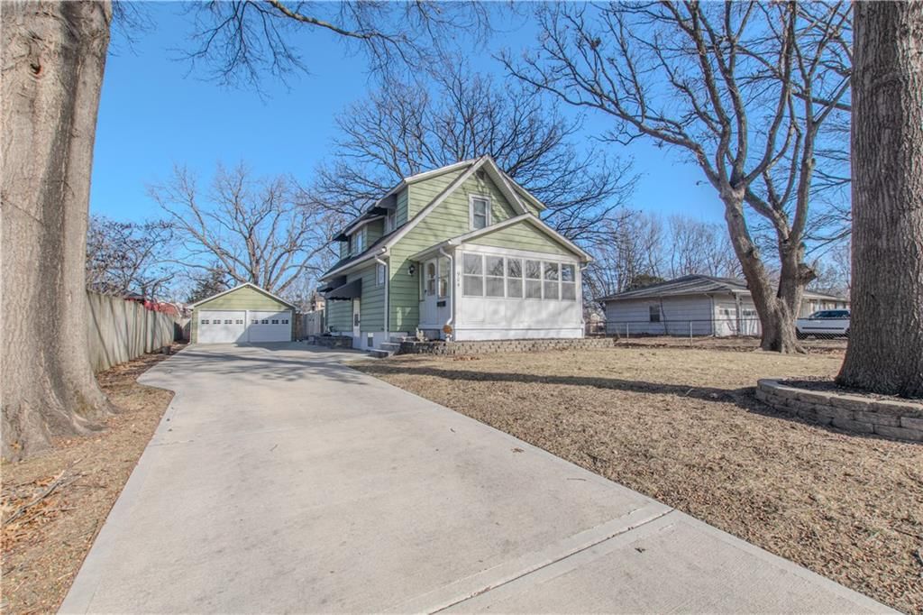 904 Pinkston Street — photo 2
