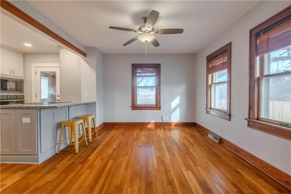 904 Pinkston Street — photo 9