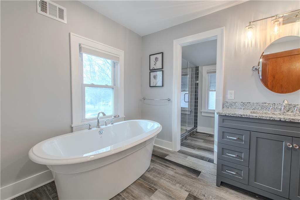904 Pinkston Street — photo 29
