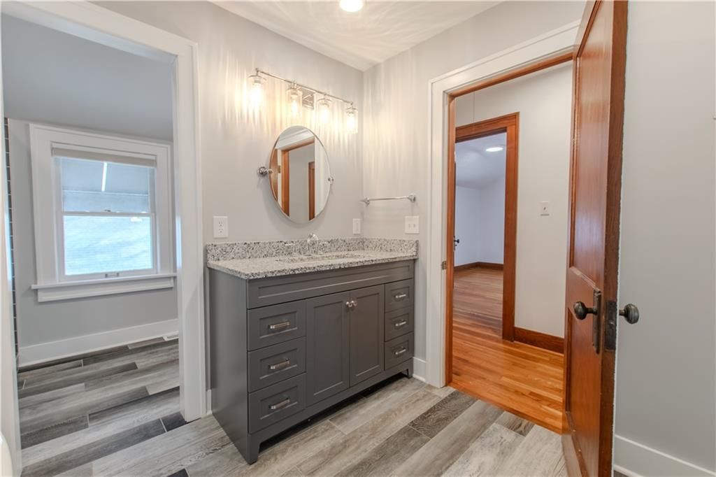904 Pinkston Street — photo 31