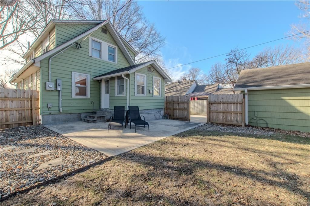 904 Pinkston Street — photo 43