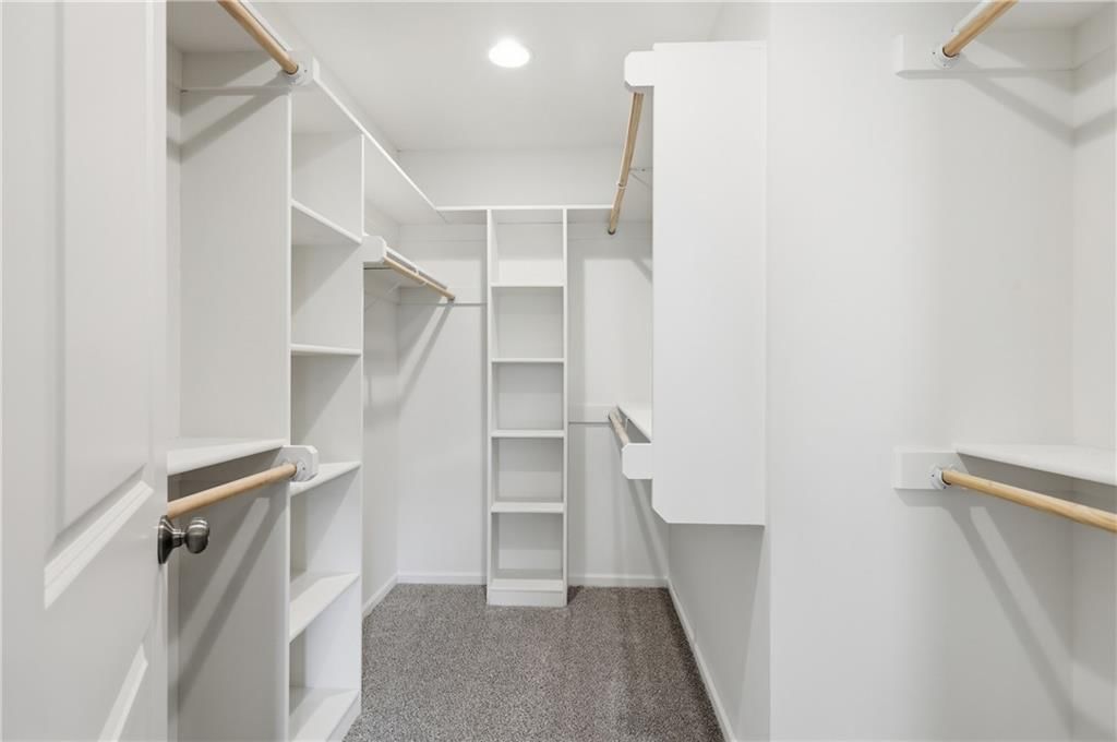 902 Highland Street — photo 14