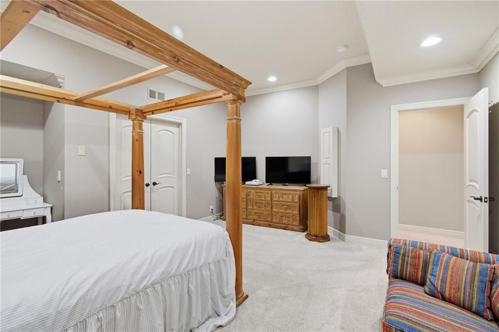 6412 Muirfield Street — photo 47