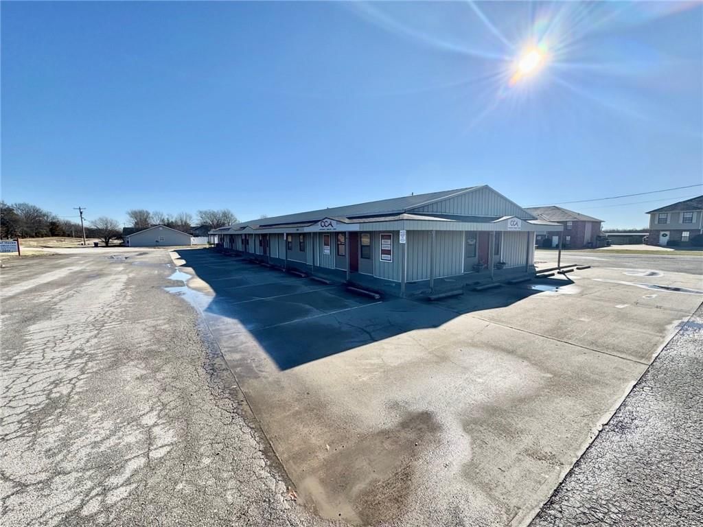 598 SE DD Highway — photo 8