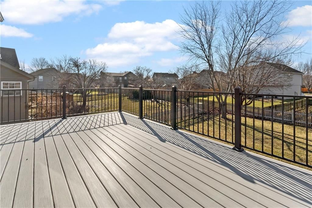 16372 S Sunset Street — photo 33