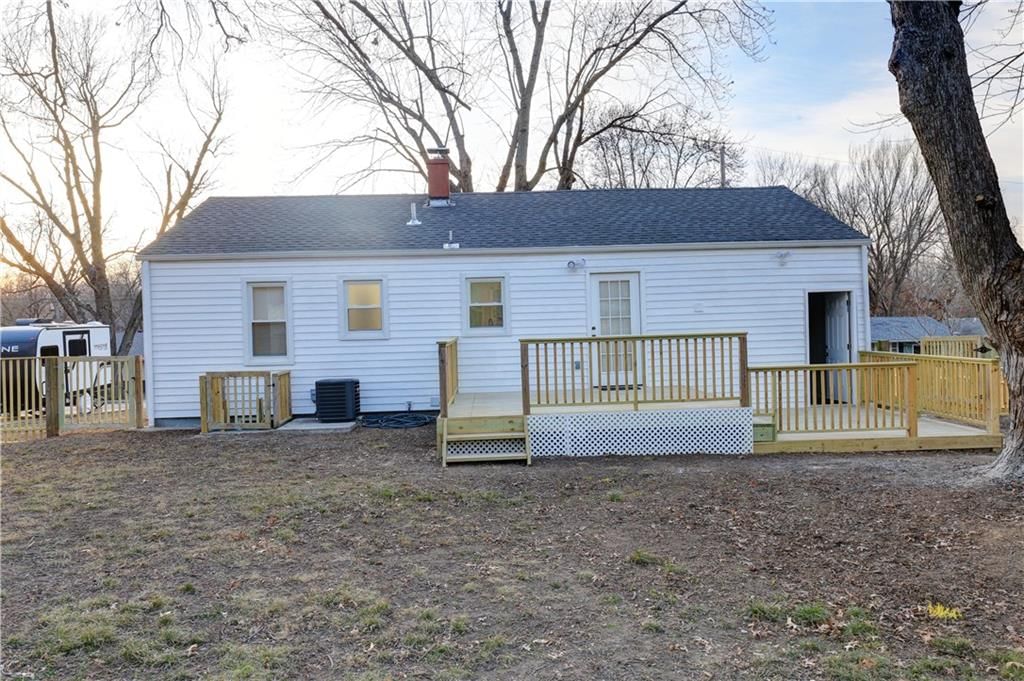 5517 Willow Avenue — photo 6