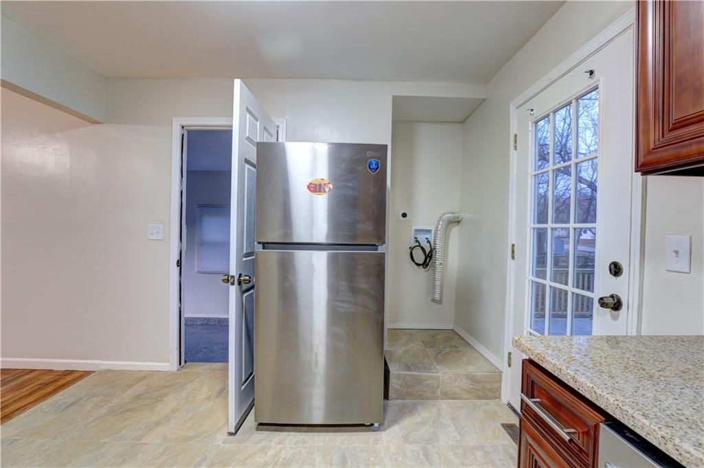 5517 Willow Avenue — photo 14