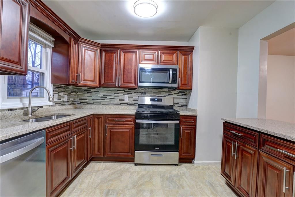 5517 Willow Avenue — photo 16