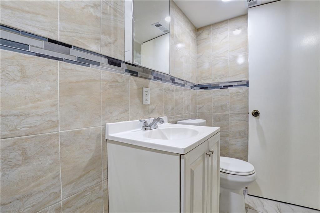 5517 Willow Avenue — photo 34