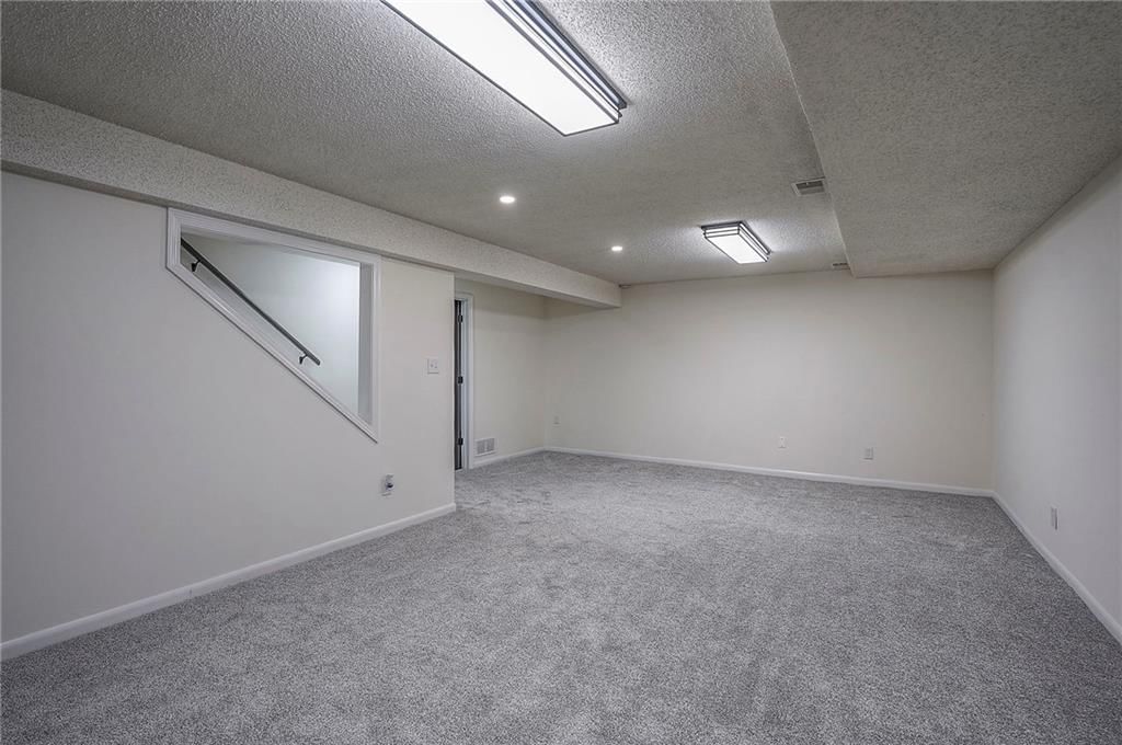 12891 Cambridge Court — photo 30