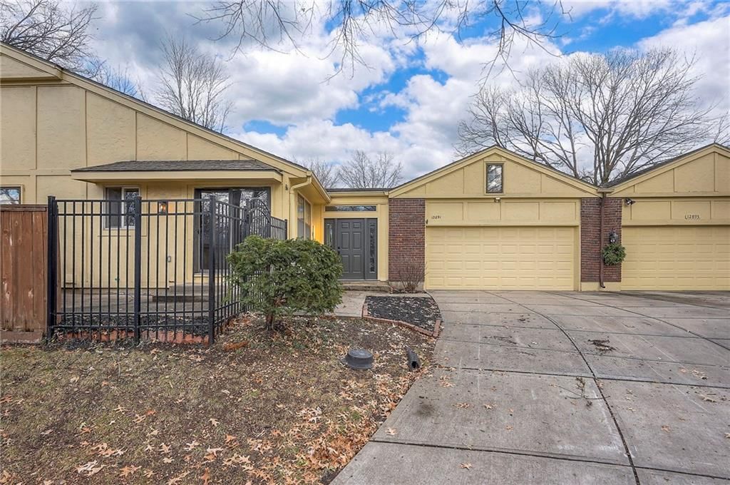 12891 Cambridge Court — photo 33