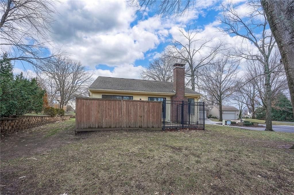 12891 Cambridge Court — photo 35