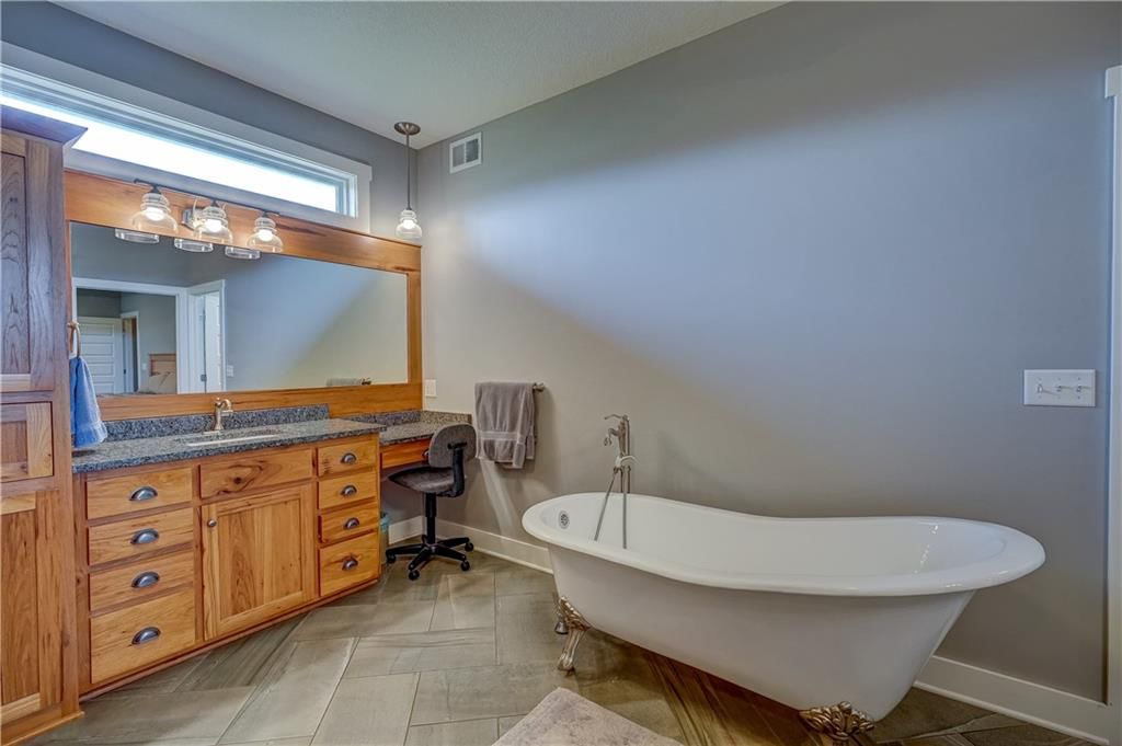 12714 S Harris Road — photo 32