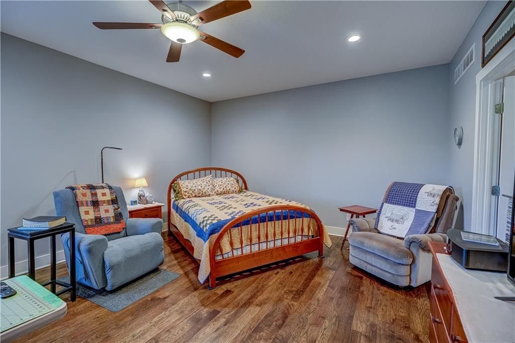 12714 S Harris Road — photo 40