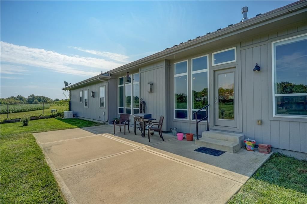 12714 S Harris Road — photo 52