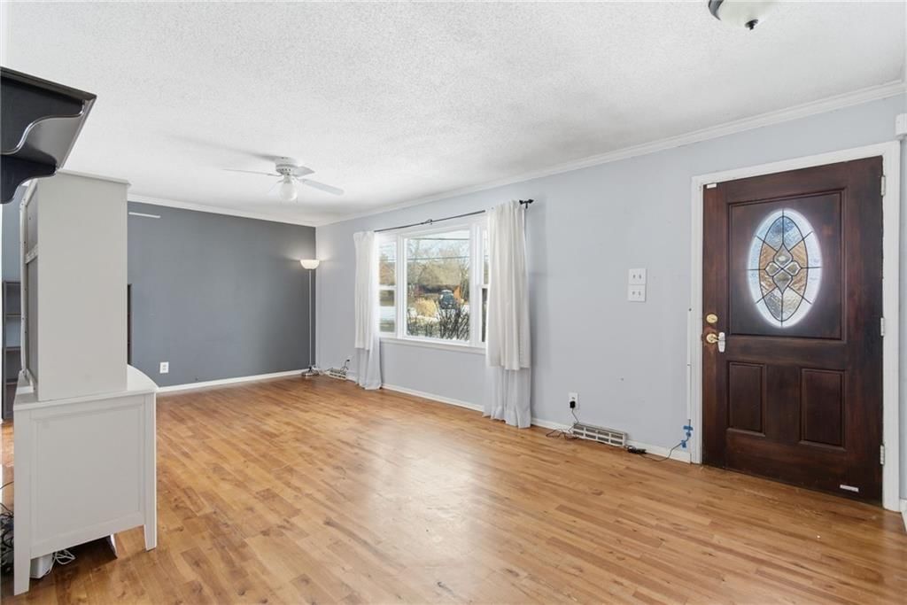9900 OAKDELL Street — photo 3