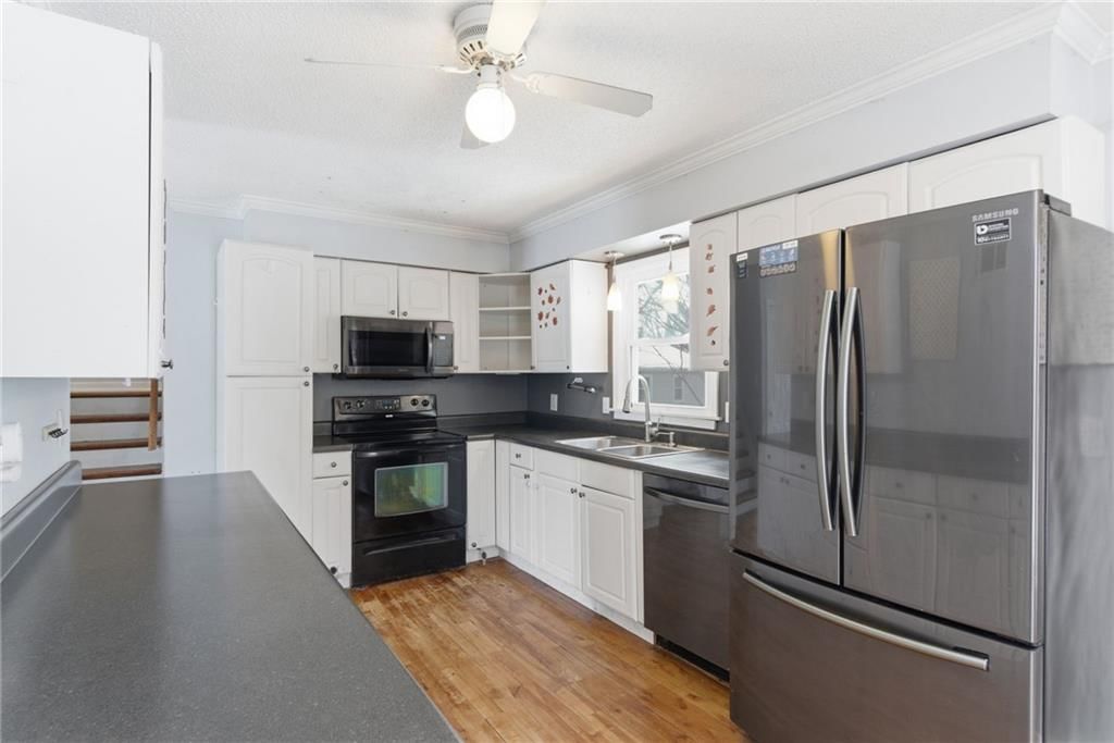 9900 OAKDELL Street — photo 9