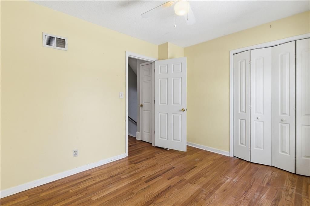 9900 OAKDELL Street — photo 16