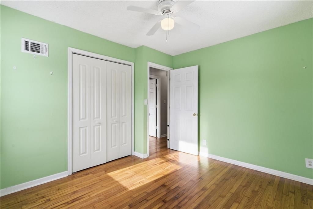 9900 OAKDELL Street — photo 18