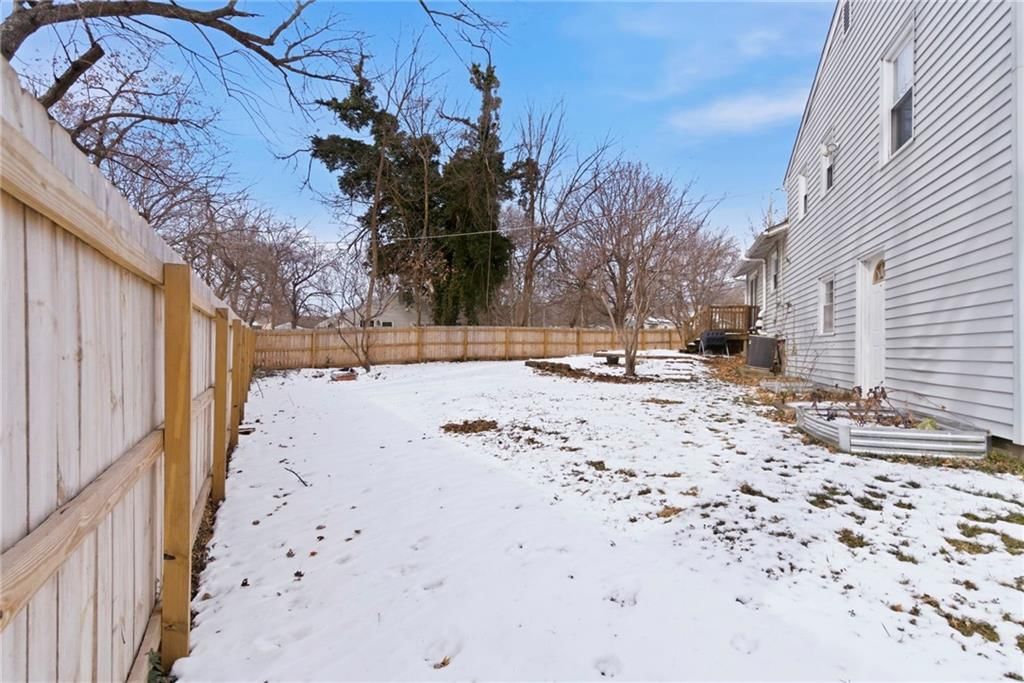 9900 OAKDELL Street — photo 22