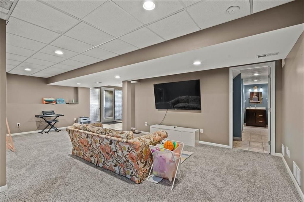 13928 W 71st Place — photo 34