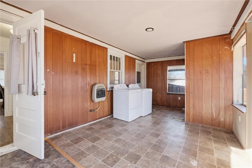 7821 Robinson Street — photo 25