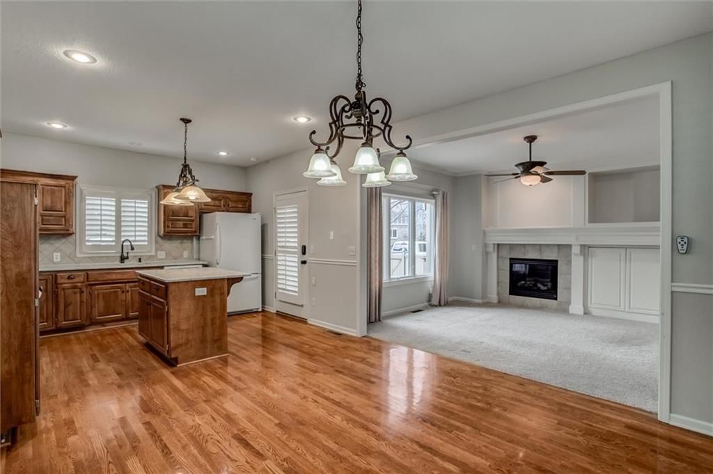 7866 W 157th Terrace — photo 9