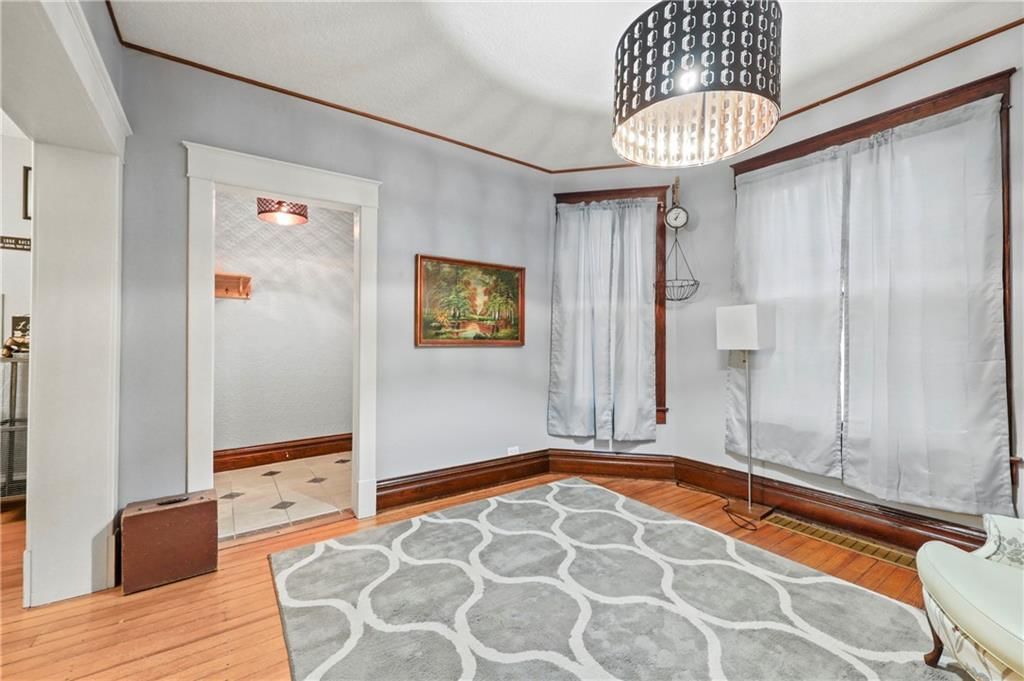 406 S Russell Street — photo 13