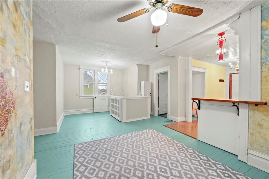 406 S Russell Street — photo 23