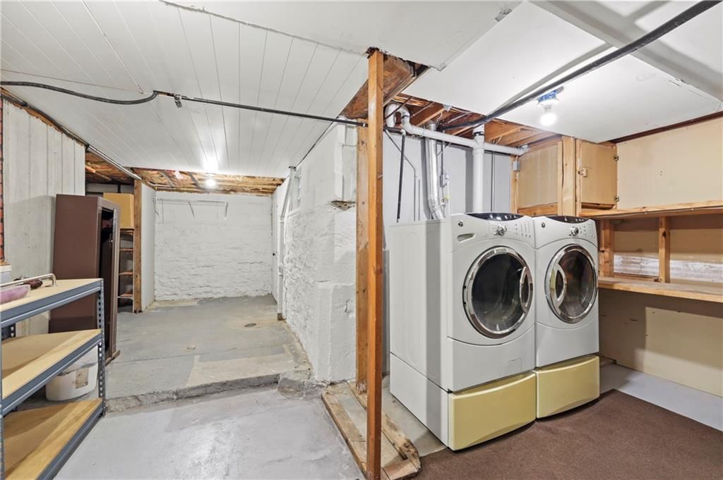406 S Russell Street — photo 32