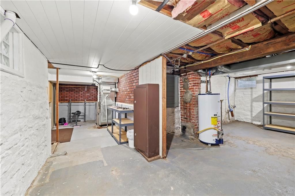 406 S Russell Street — photo 33