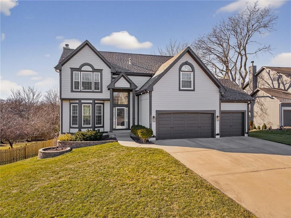 15230 Woodson Lane, Overland Park, KS