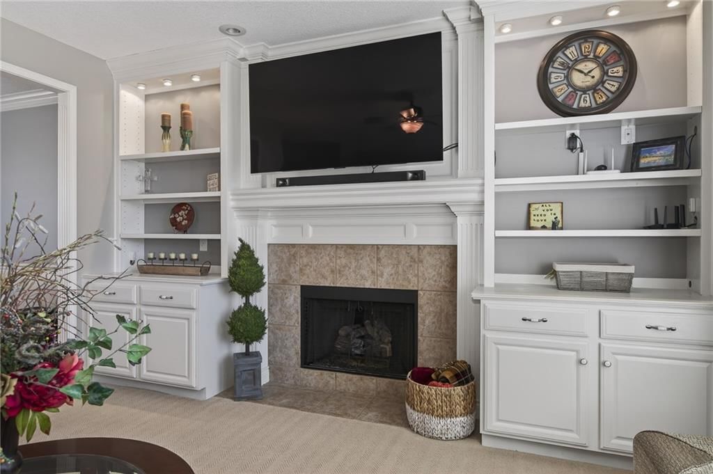15230 Woodson Lane — photo 10