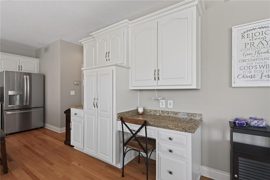 15230 Woodson Lane — photo 14