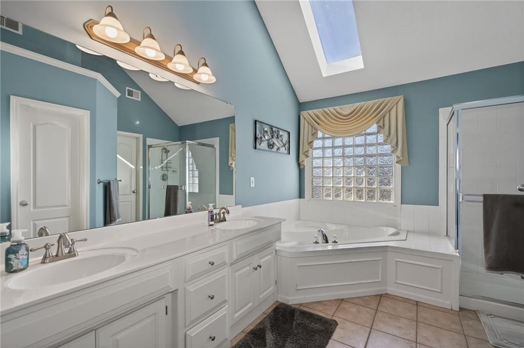 15230 Woodson Lane — photo 20
