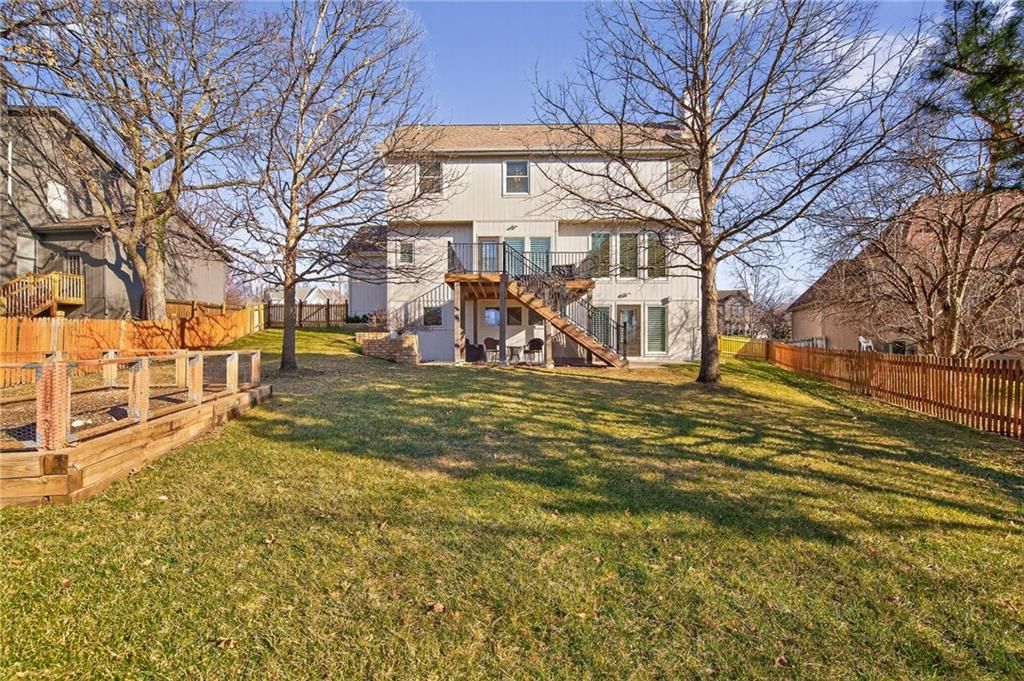 15230 Woodson Lane — photo 46