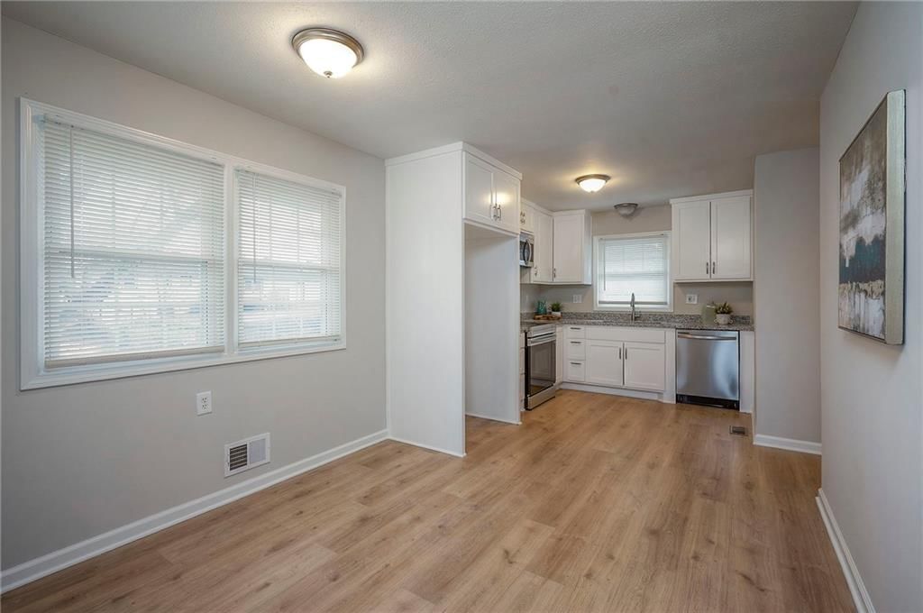 4961 S Union Street — photo 10