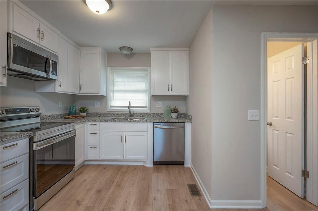 4961 S Union Street — photo 12