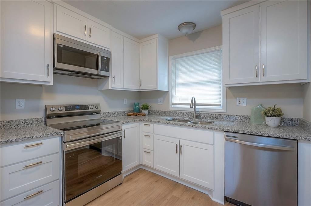 4961 S Union Street — photo 13