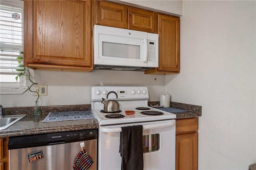 9402 W 48th Terrace — photo 14