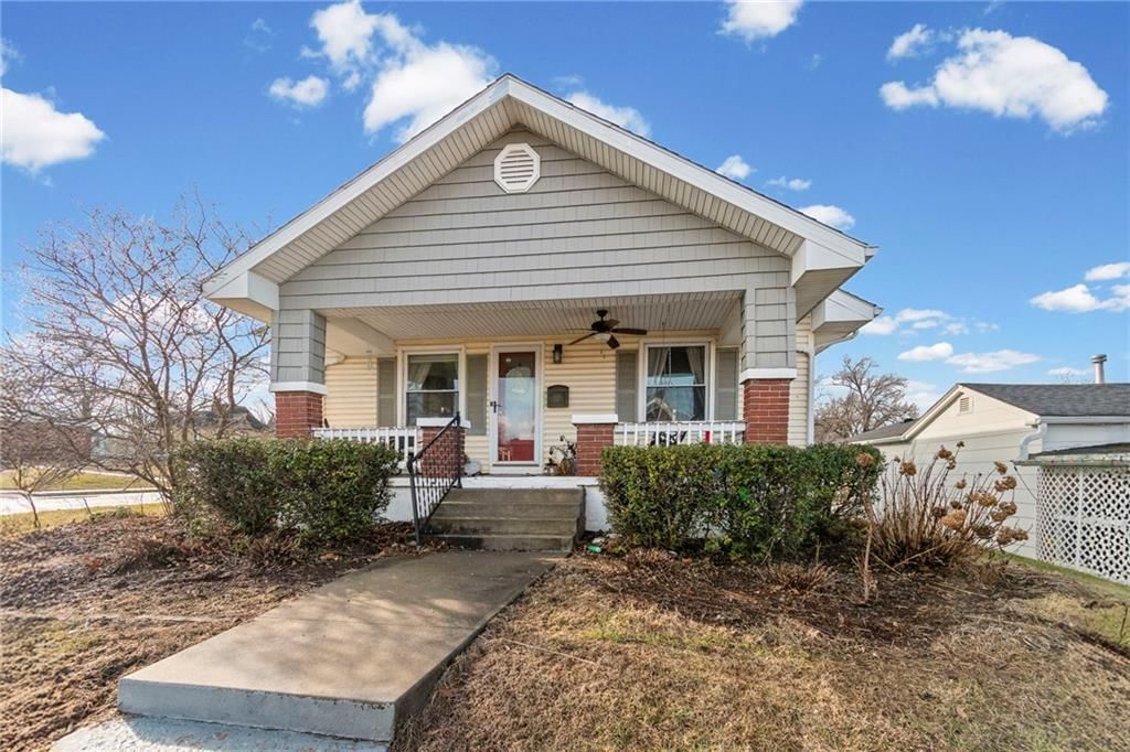 310 S College Street, Richmond, MO