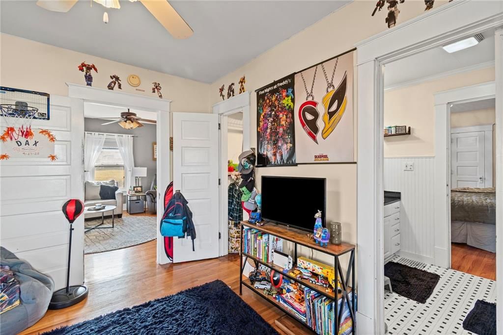 310 S College Street — photo 17
