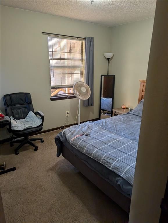 1012 NE Lindsay Avenue — photo 11