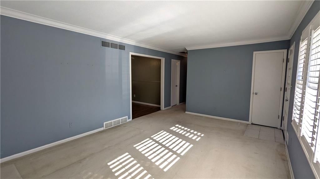 8608 E 84th Terrace — photo 15