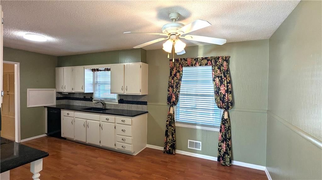 8608 E 84th Terrace — photo 19