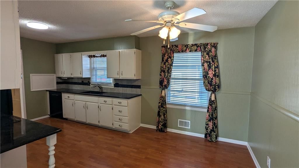 8608 E 84th Terrace — photo 21