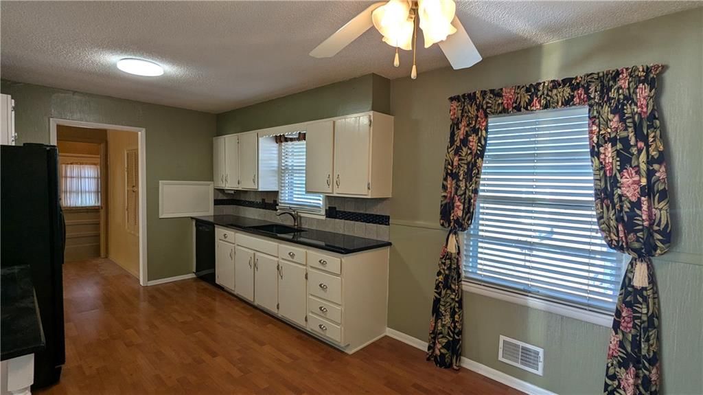 8608 E 84th Terrace — photo 22