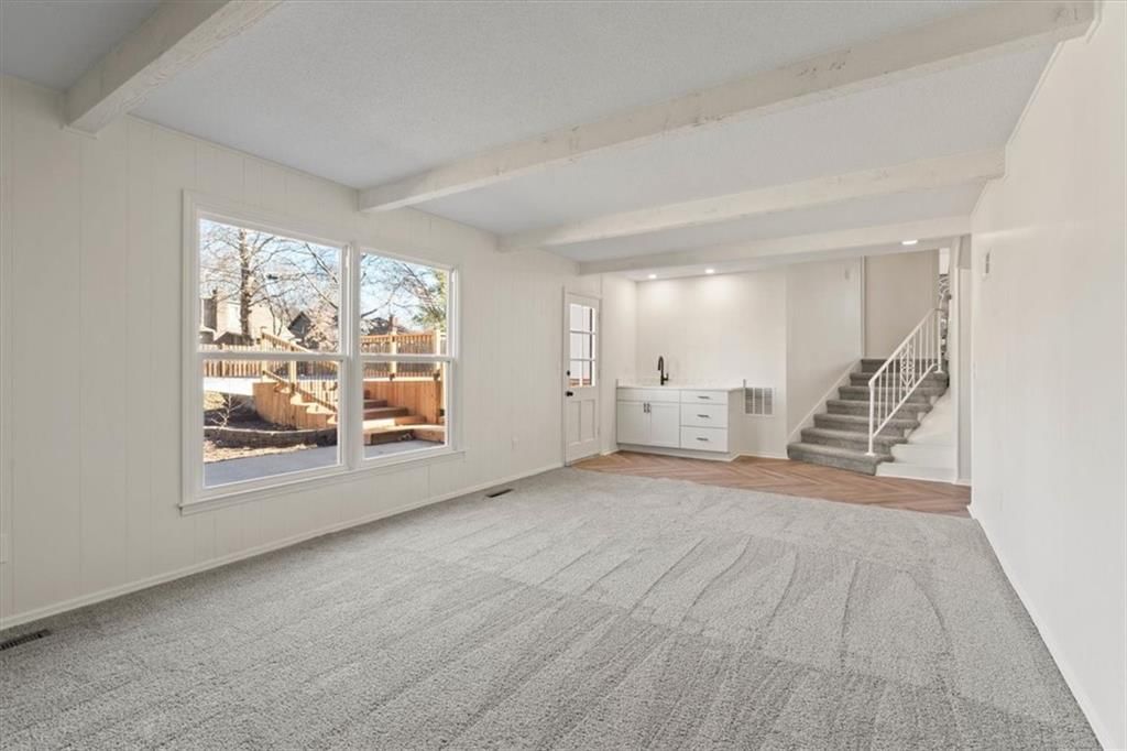 8512 W 98th Street — photo 21