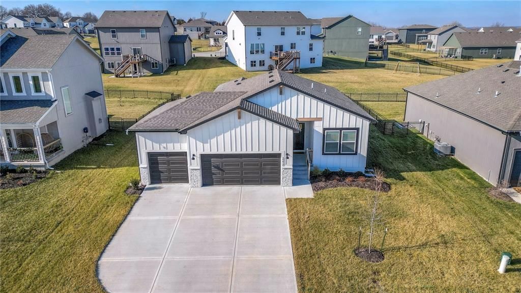 3212 SW Arboridge Drive — photo 34